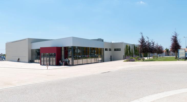 Parvis du cinéma Apollo 8