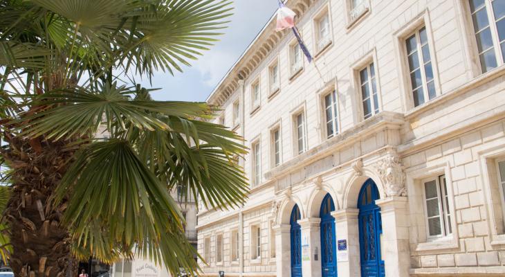 Collège Pierre Loti