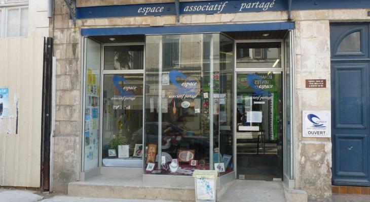 Espace associatif partagé