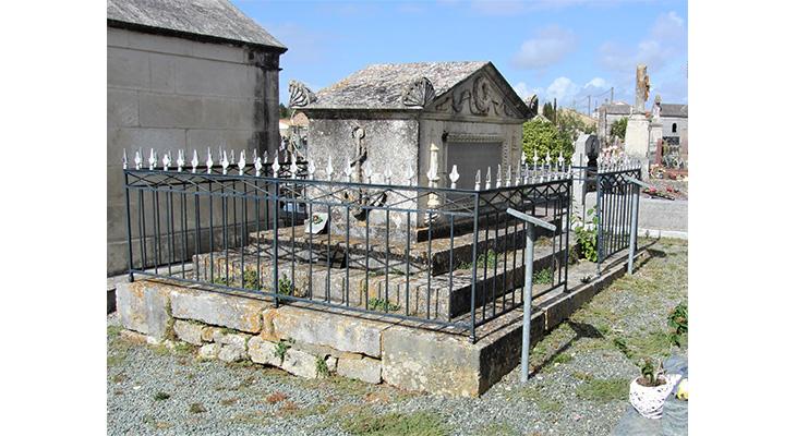 la plaque dans son environnement