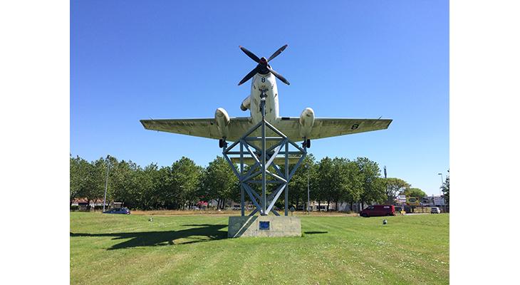 plaque dans son environnement