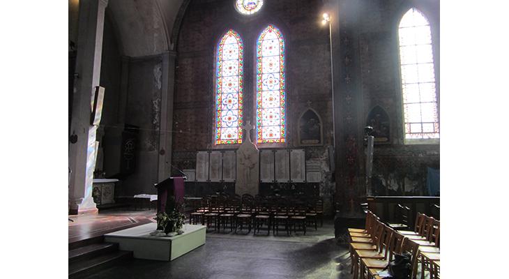 plaque dans son environnement