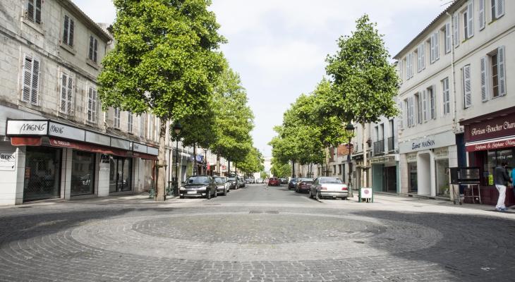 Avenue de Gaulle en 2014