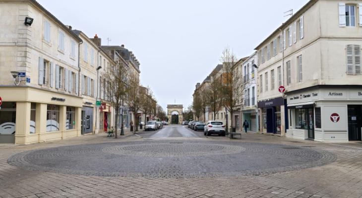 Avenue de Gaulle en 2025