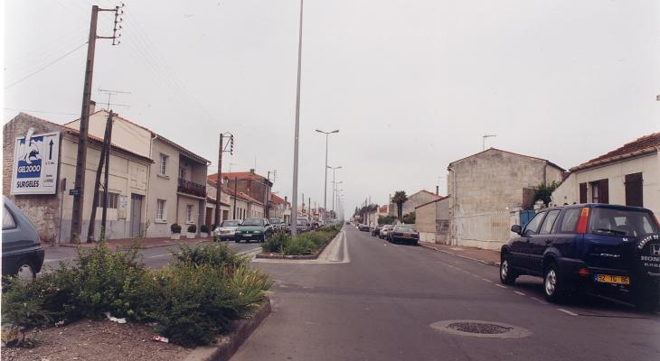 Avenue Dieras 1999