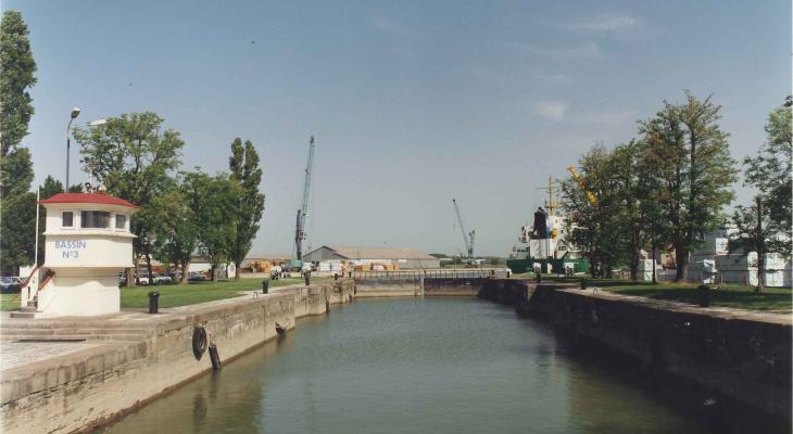 Bassin de commerce 1999