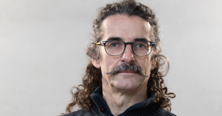 participant concours moustache