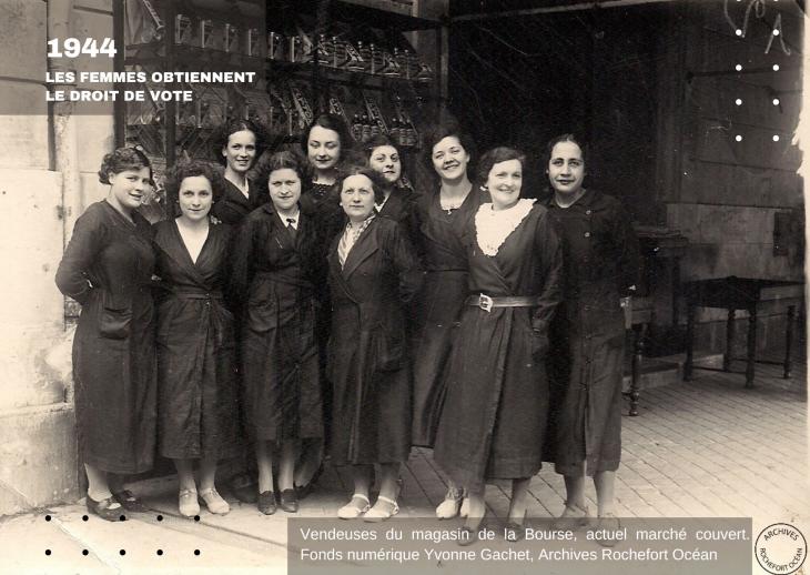 Vendeuses du magasin de la Bourse, actuel marché couvert.