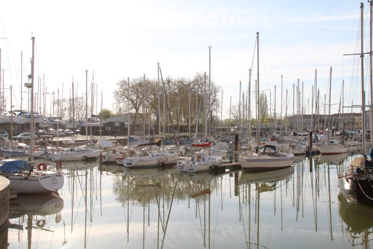 Bateaux au port de plaisance de Rochefort