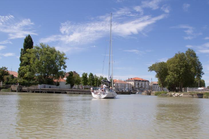 Bateaux au port de plaisance de Rochefort